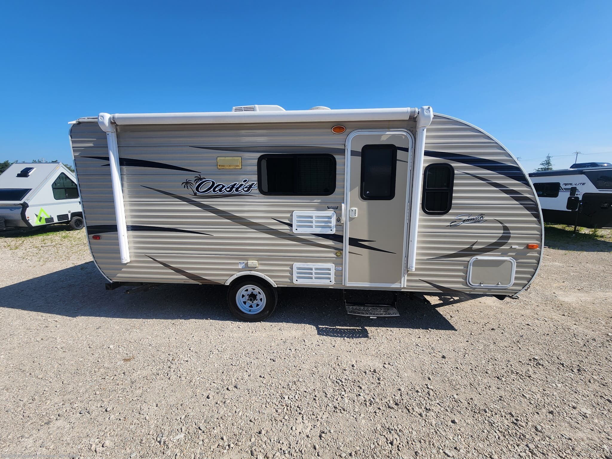 Used 2017 Shasta Oasis 18BH available in Sturtevant, Wisconsin