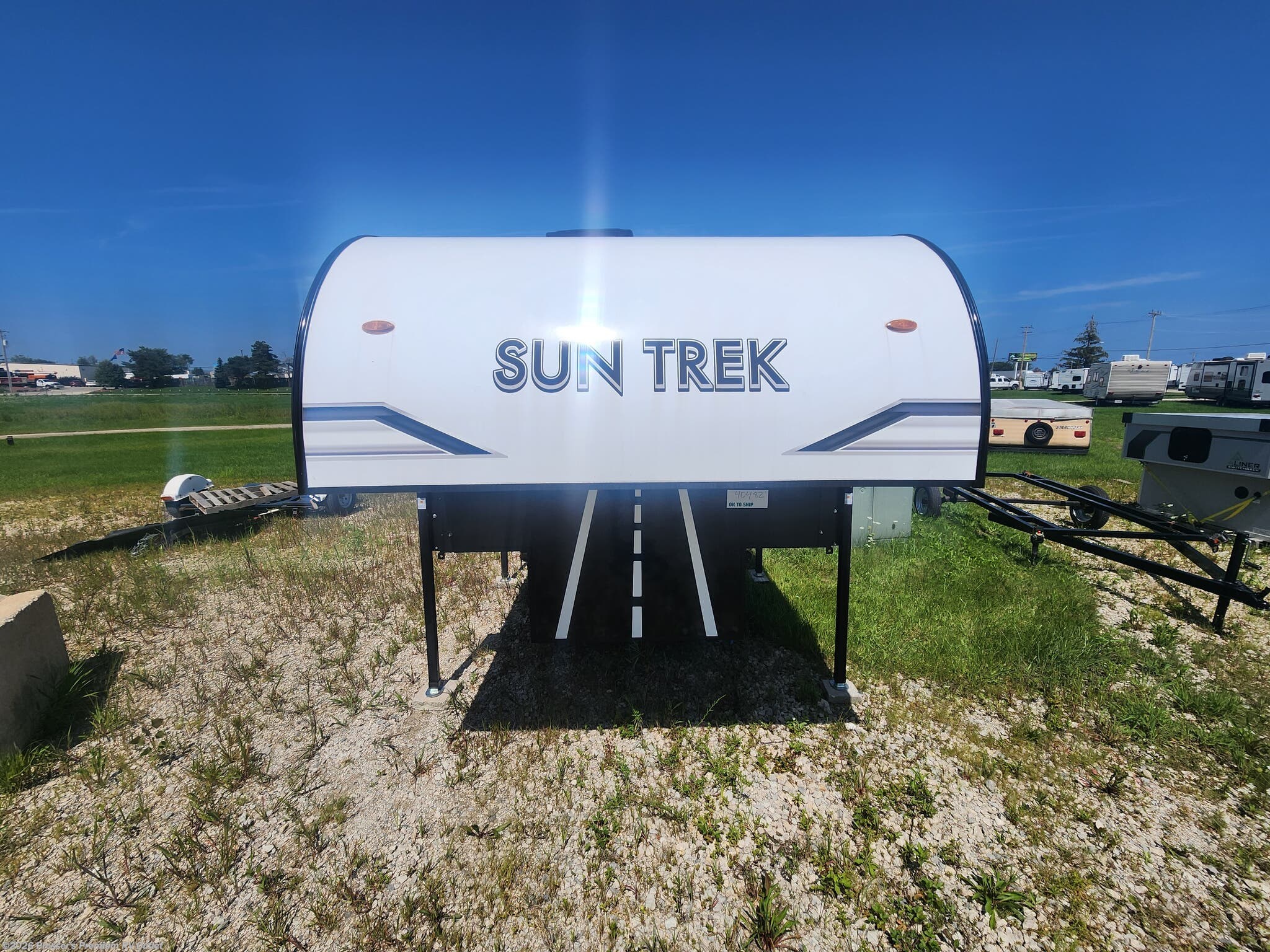 2027 Sun Trek 600 by Sunset Park RV from Prosser's Premium RV Outlet in Sturtevant, Wisconsin