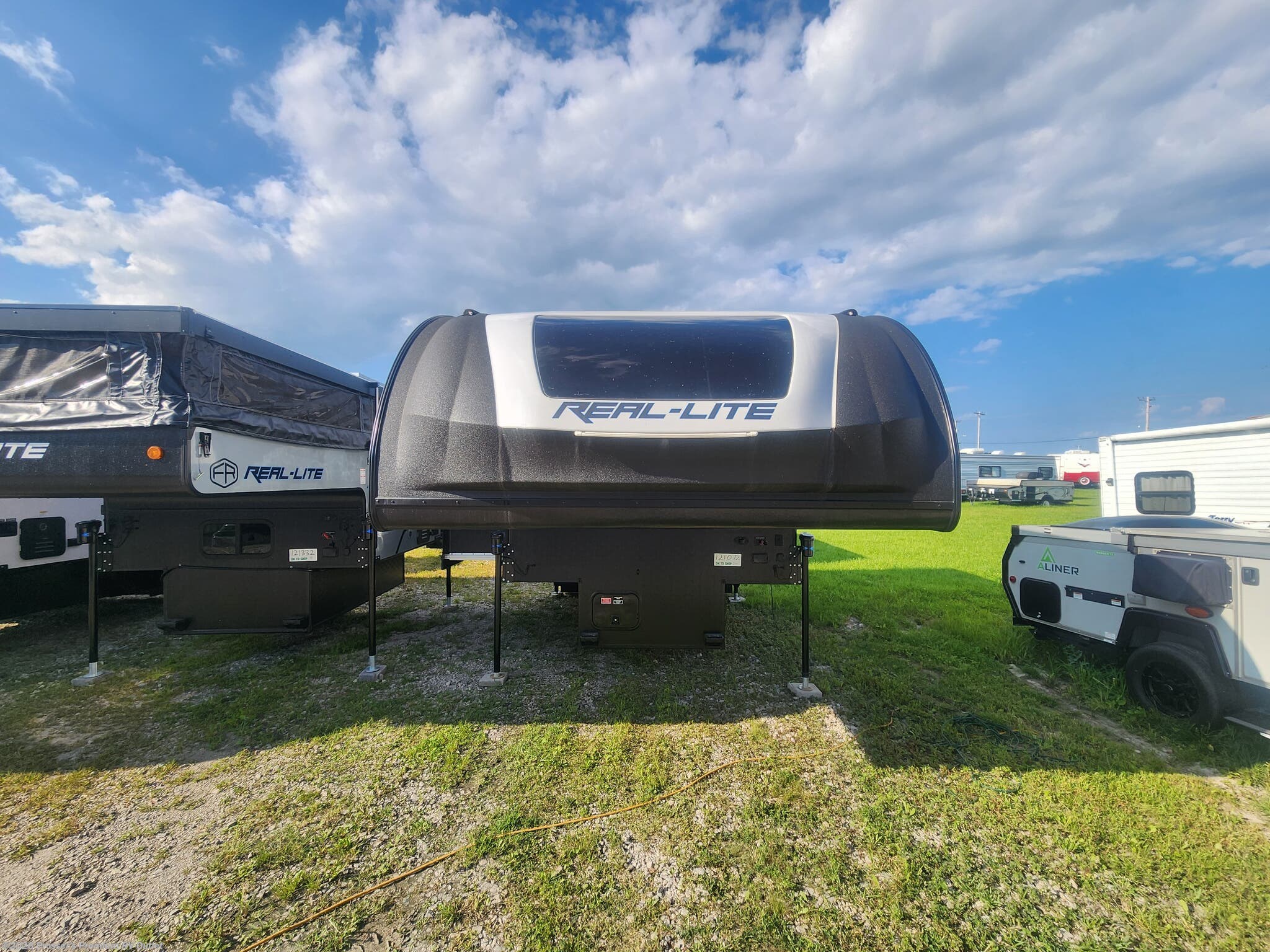 2027 Real-Lite HS-2114 by Forest River from Prosser's Premium RV Outlet in Sturtevant, Wisconsin