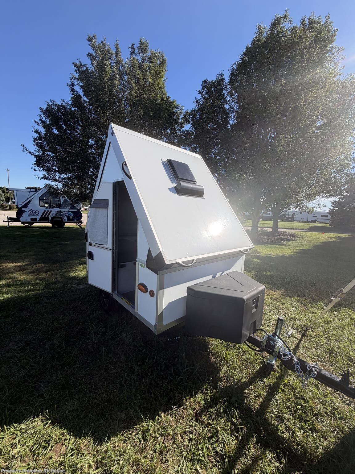 2027 Alite Base by Aliner from Prosser's Premium RV Outlet in Sturtevant, Wisconsin