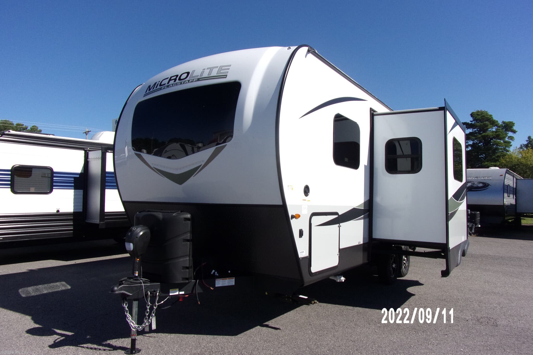 2023 Forest River Flagstaff Micro Lite 22FBS RV for Sale in Benton, AR