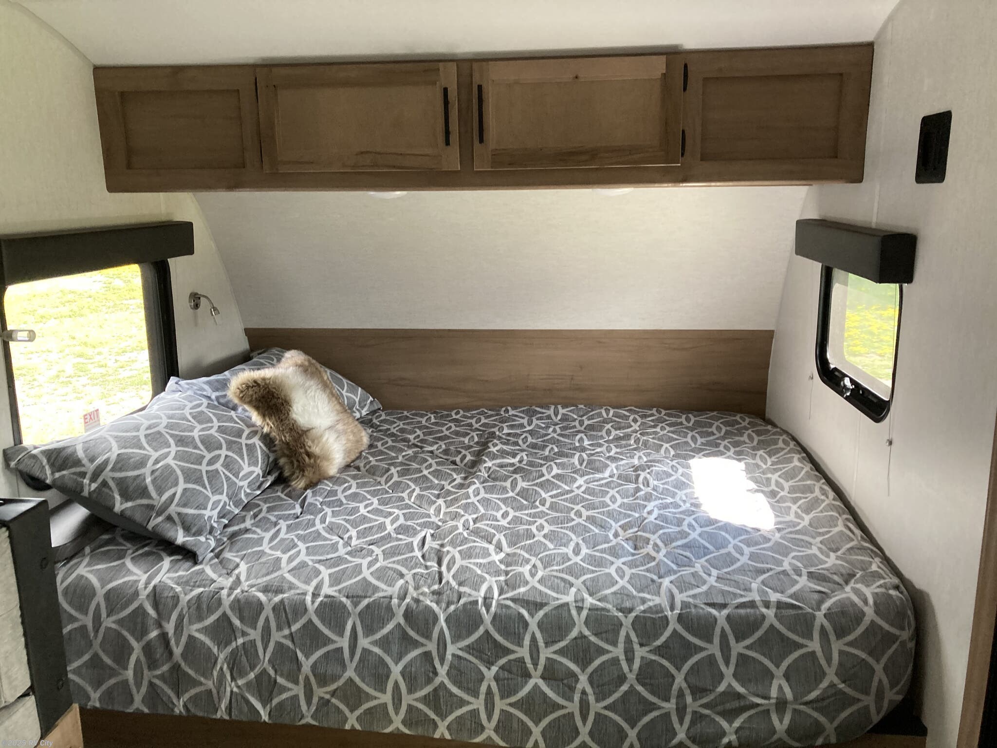 2023 Forest River Cherokee Wolf Pup 17JG Black Label