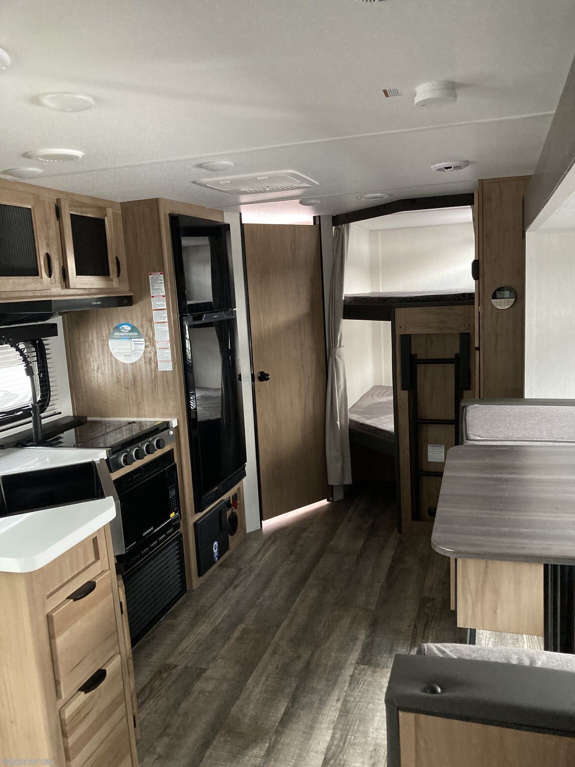 2024 Forest River Cherokee Grey Wolf 23DBH Black Label