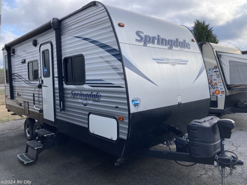 Used 2019 Keystone Springdale East 202RD available in Benton, Arkansas