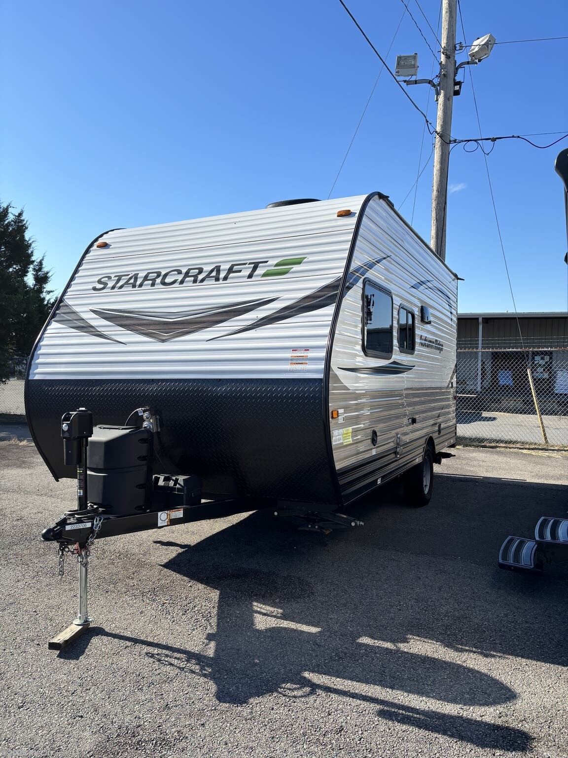 2021 Starcraft Autumn Ridge Single-Axle 172FB