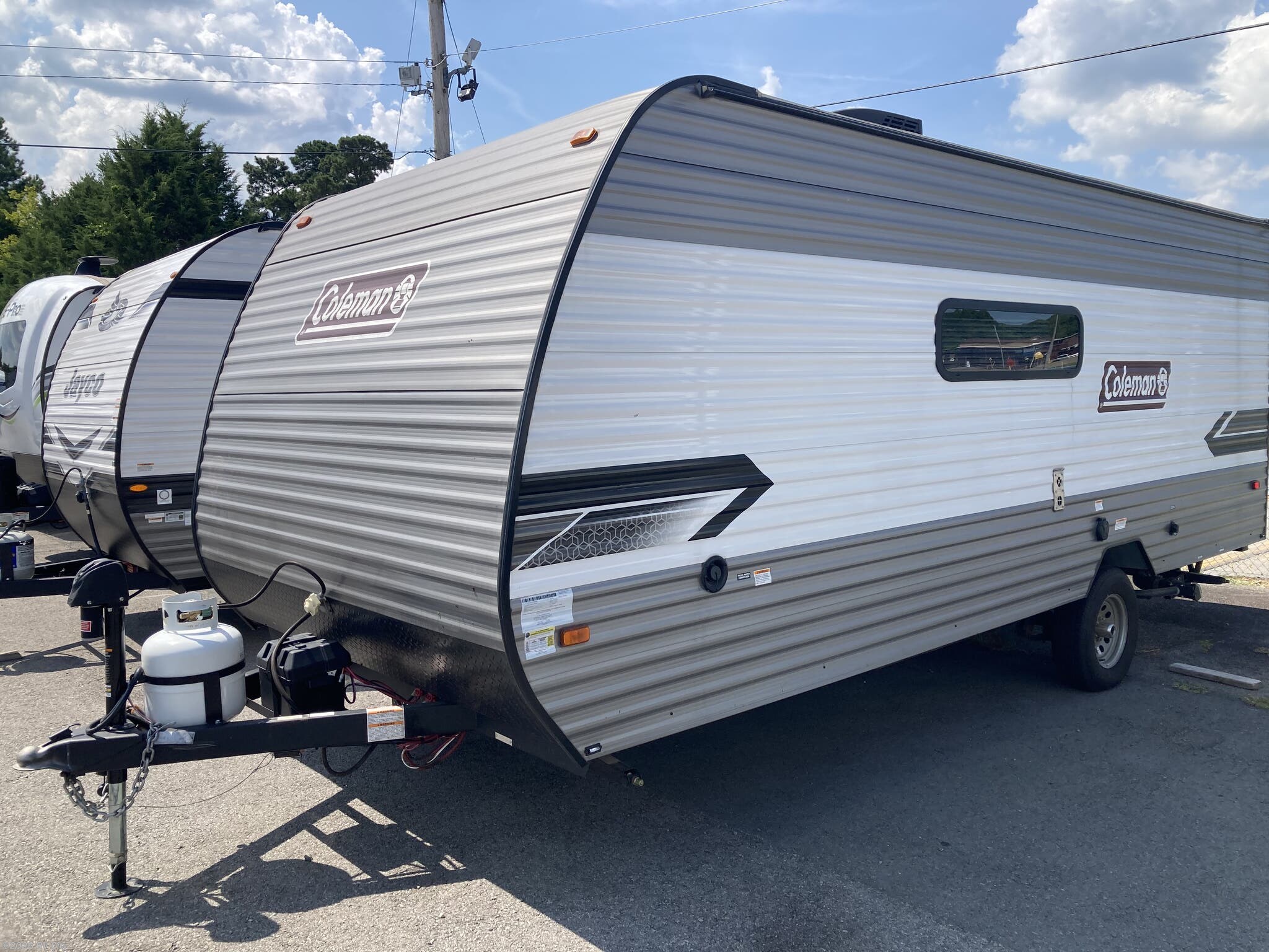 Used 2024 Dutchmen Coleman Lantern LT 18BH available in Benton, Arkansas