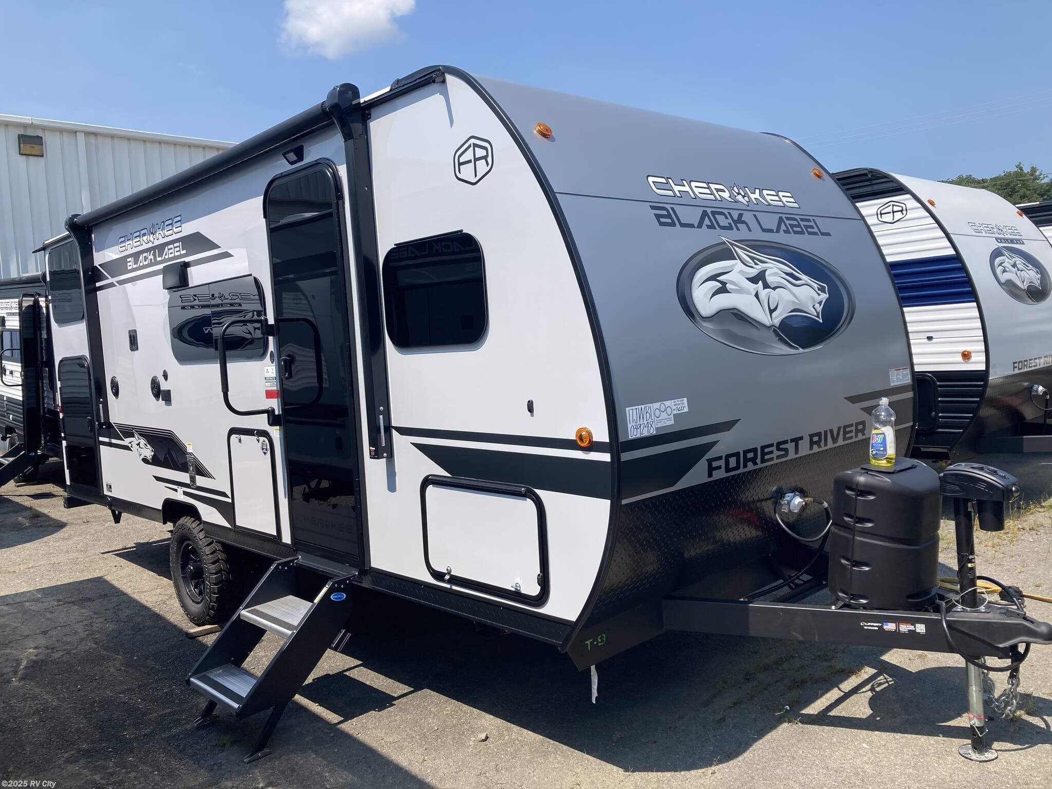 2026 Forest River Cherokee Wolf Pup Black Label 17JWBL