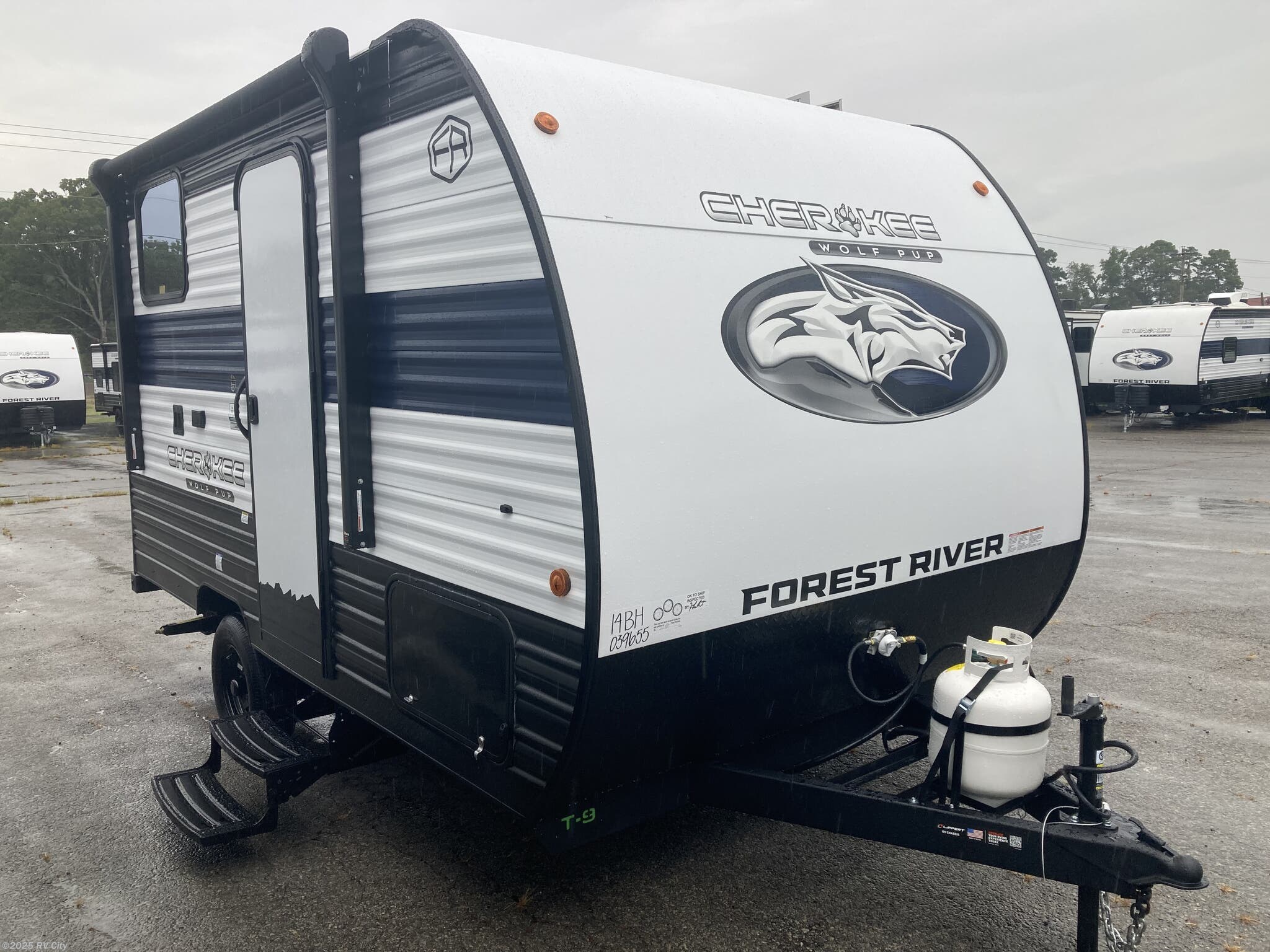 2026 Forest River Cherokee Wolf Pup 14BHW