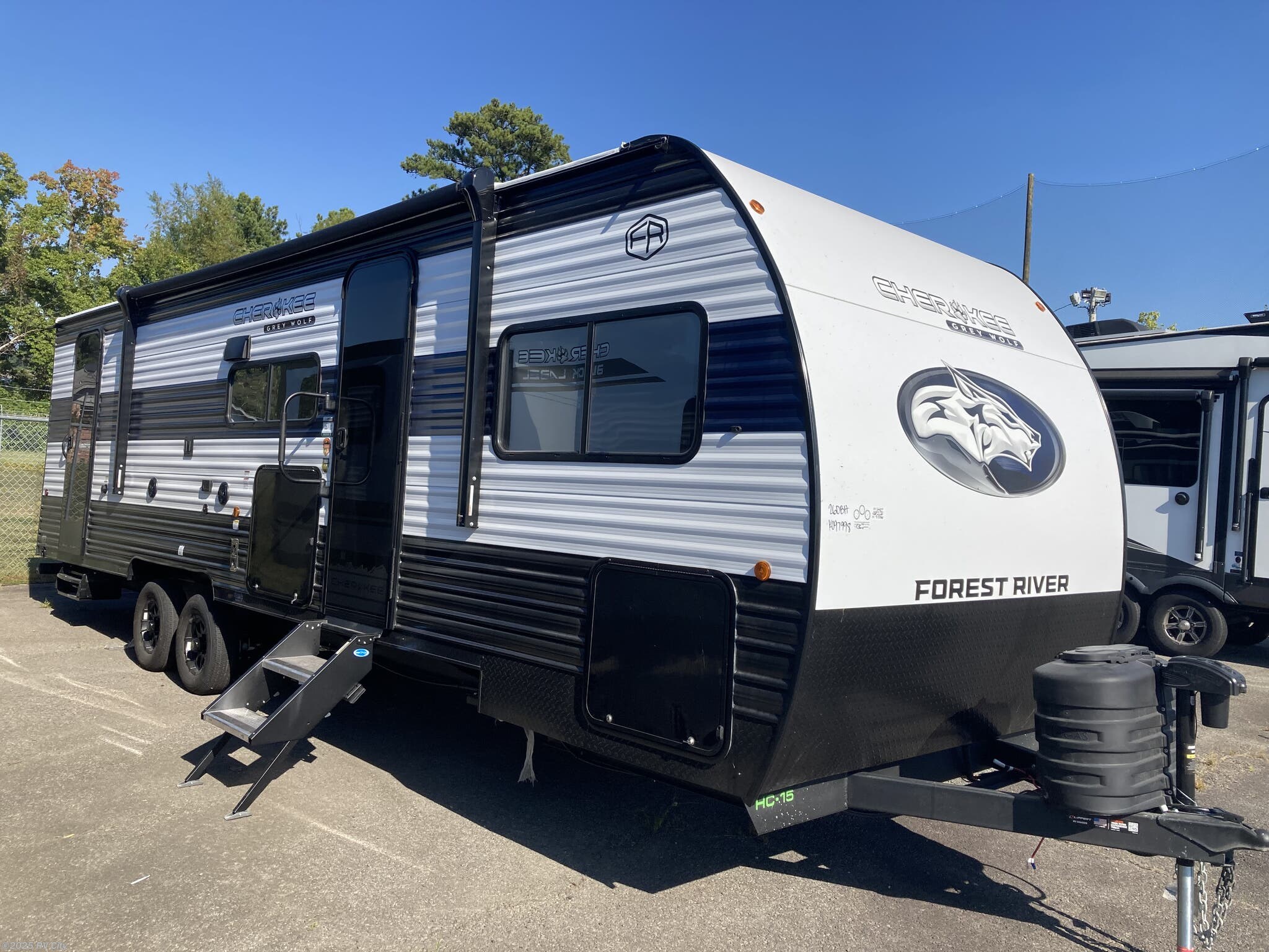 2026 Forest River Cherokee Grey Wolf 26DBH