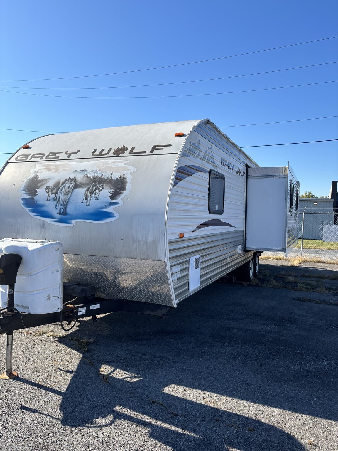 2011 Forest River Cherokee Grey Wolf 26RL - Used Travel Trailer for sale by RV City in Benton, Arkansas