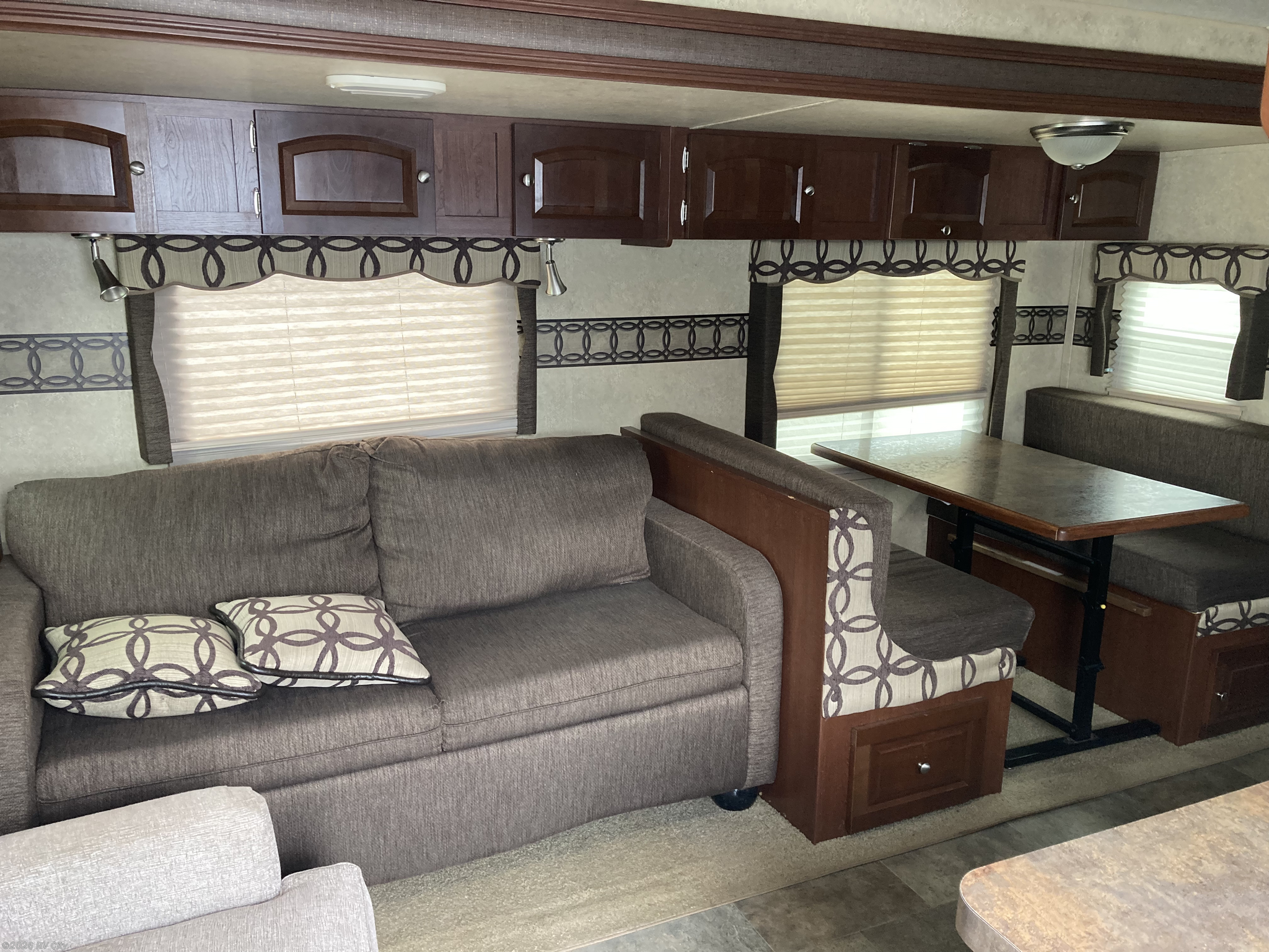 2015 Flagstaff Super Lite 26RLWS by Forest River from RV City in Benton, Arkansas