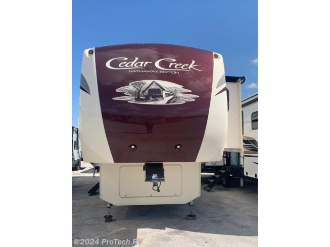 2018 Forest River Cedar Creek M-34rl-2 - Used Fifth Wheel For Sale by ProTech RV in Clermont, Florida
