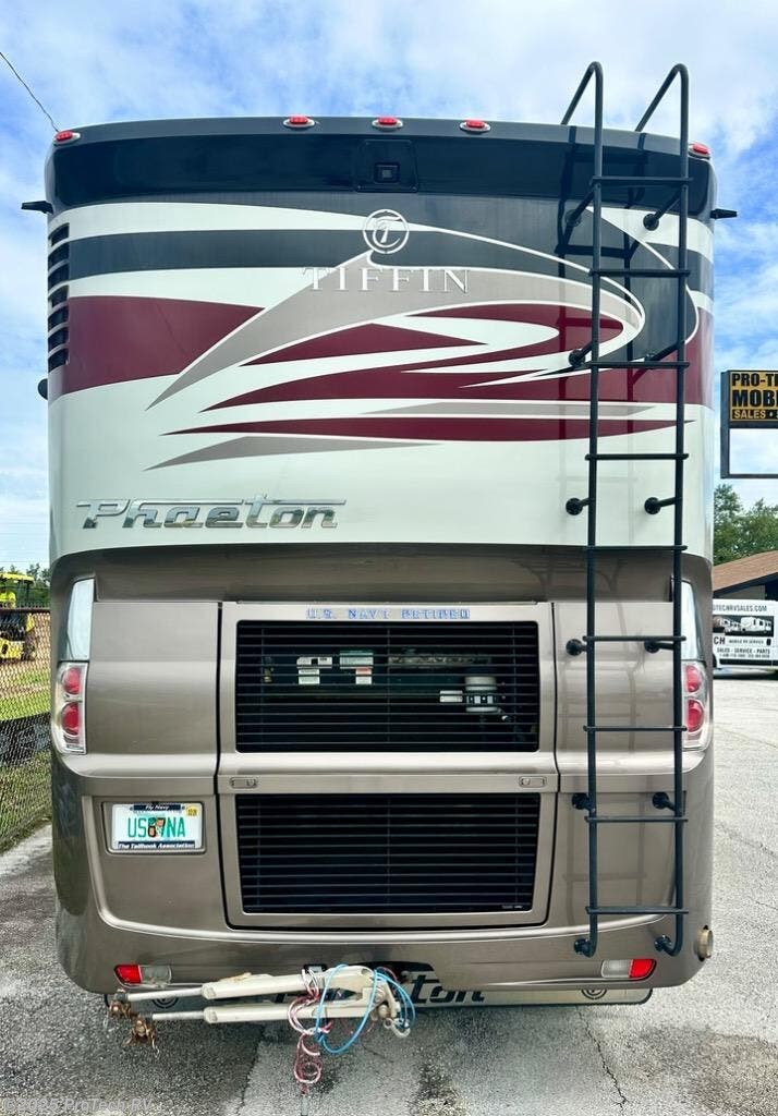 Used 2017 Tiffin Phaeton 40qbh available in Clermont, Florida