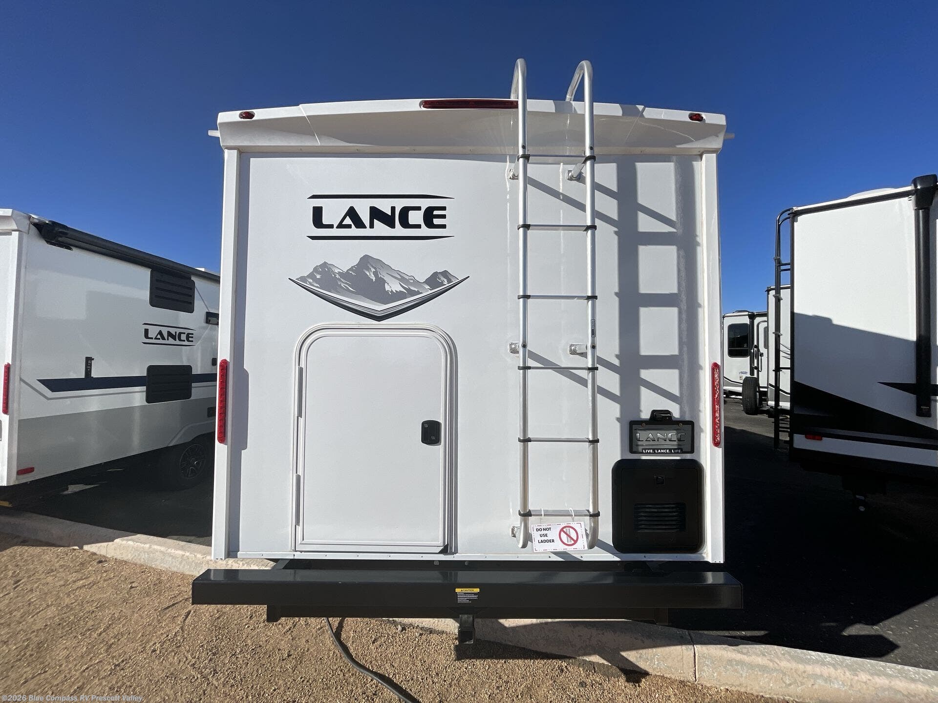 2025 Lance Lance Travel Trailers 2185 - New Travel Trailer For Sale by Blue Compass RV Prescott Valley in Prescott Valley, Arizona features Slideout