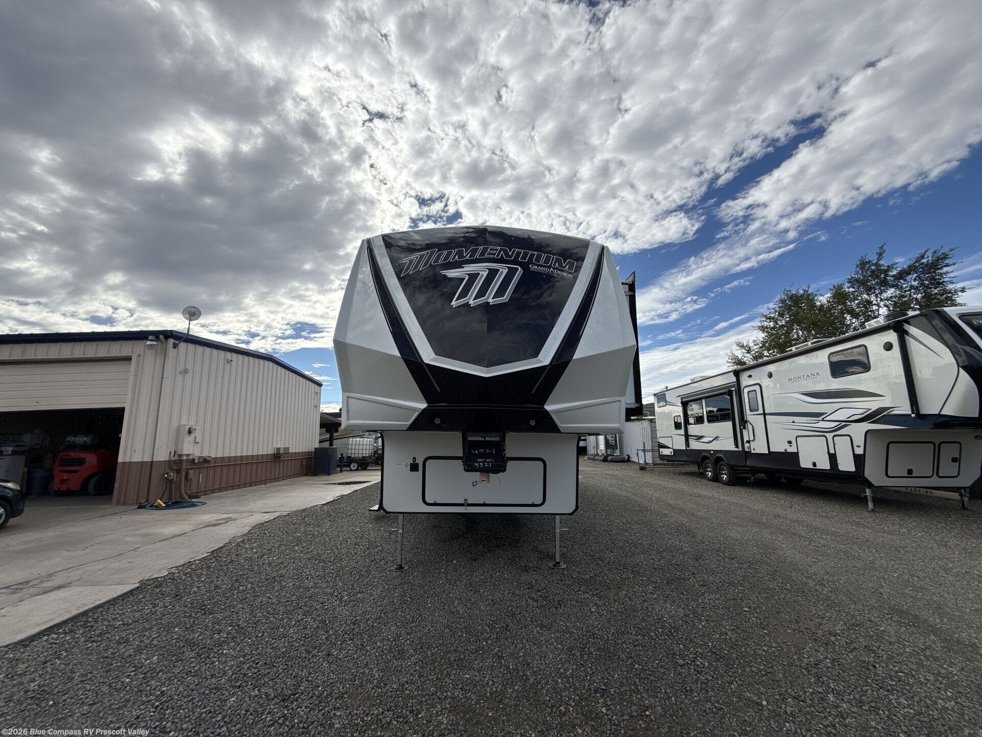 New 2026 Grand Design Momentum G-Class 325G available in Prescott Valley, Arizona