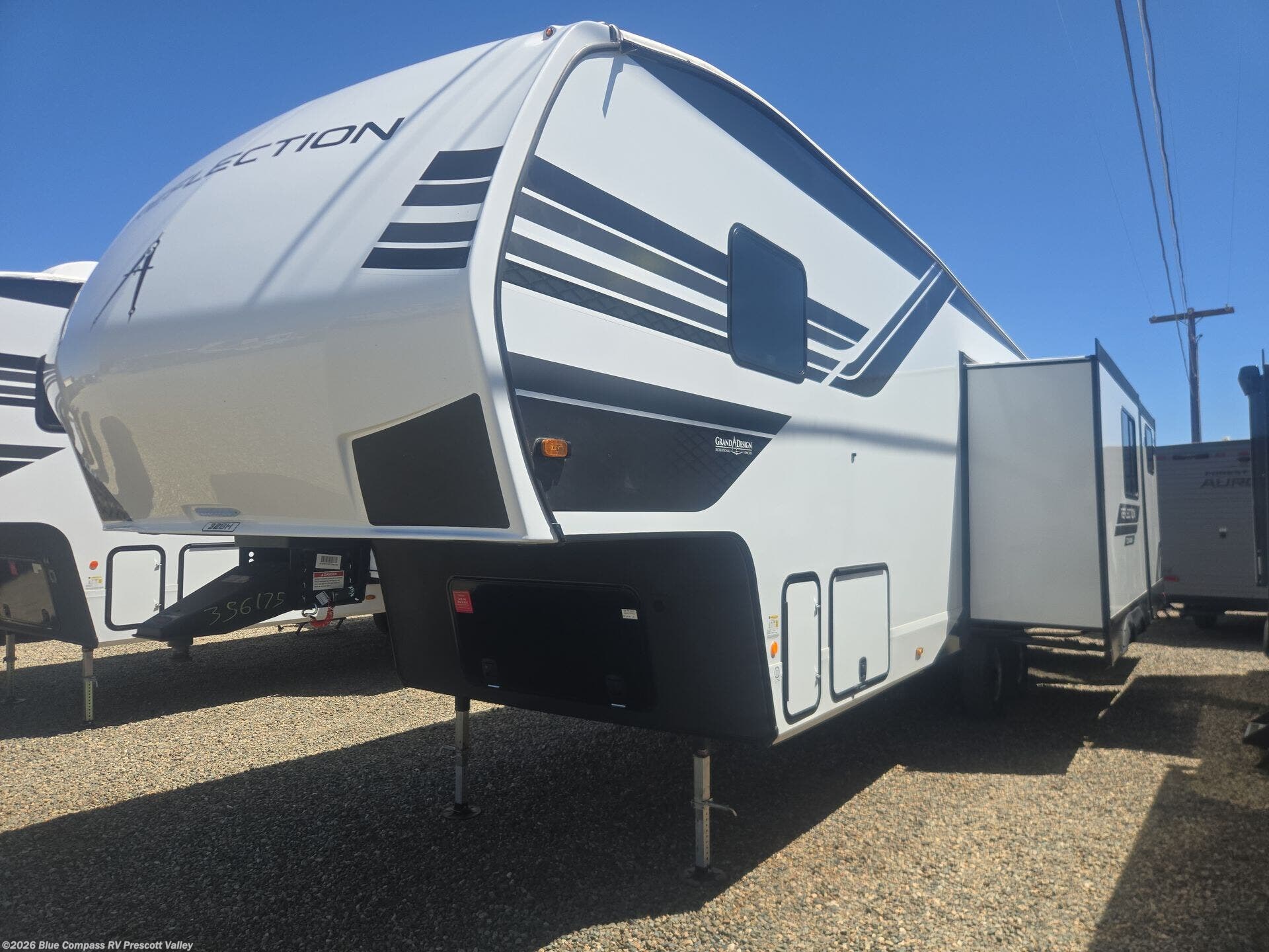 2026 Reflection 100 Series 32BH by Grand Design from Blue Compass RV Prescott Valley in Prescott Valley, Arizona
