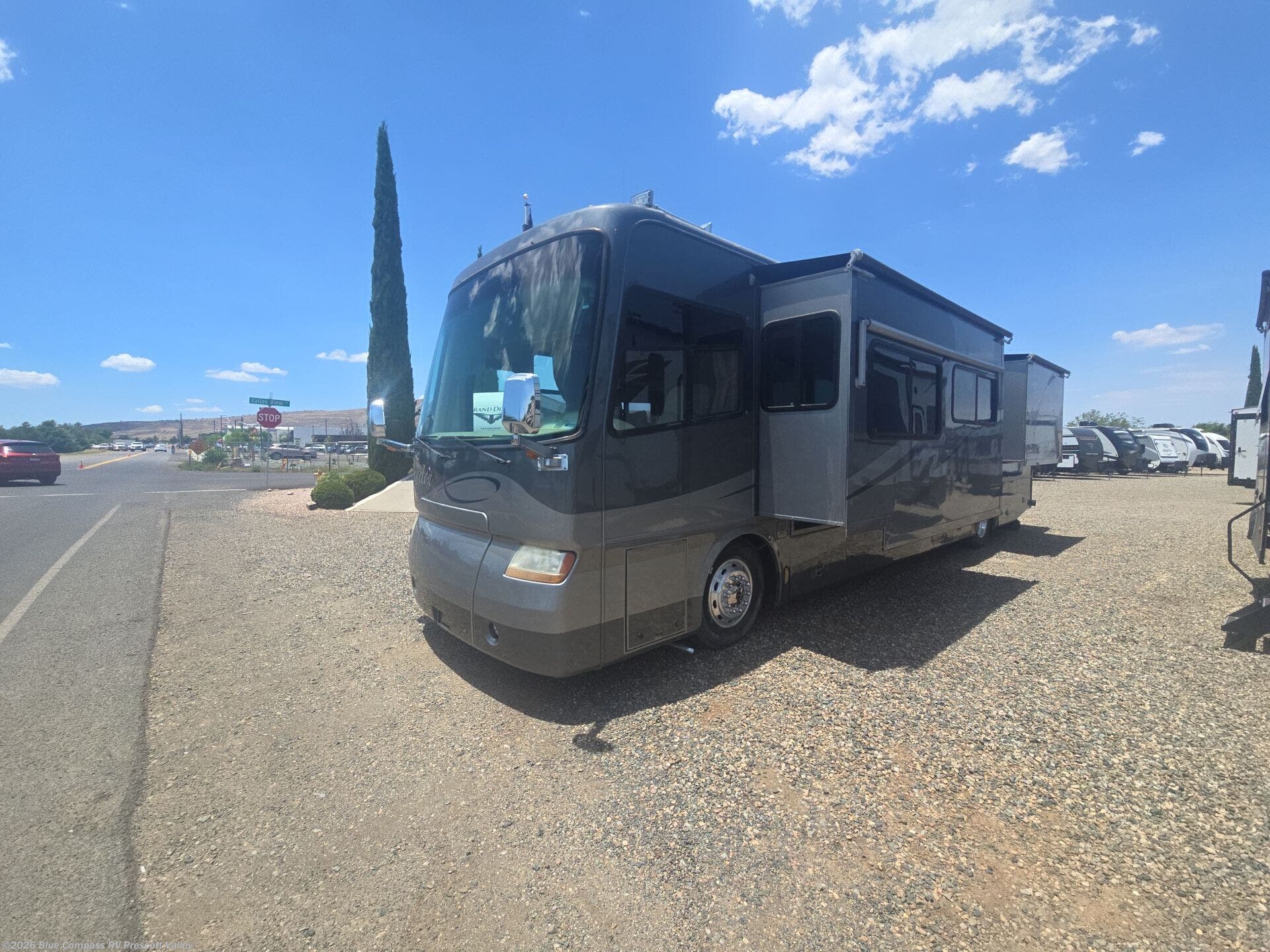 2006 Tiffin Phaeton 40TGH - Used Class A For Sale by Blue Compass RV Prescott Valley in Prescott Valley, Arizona