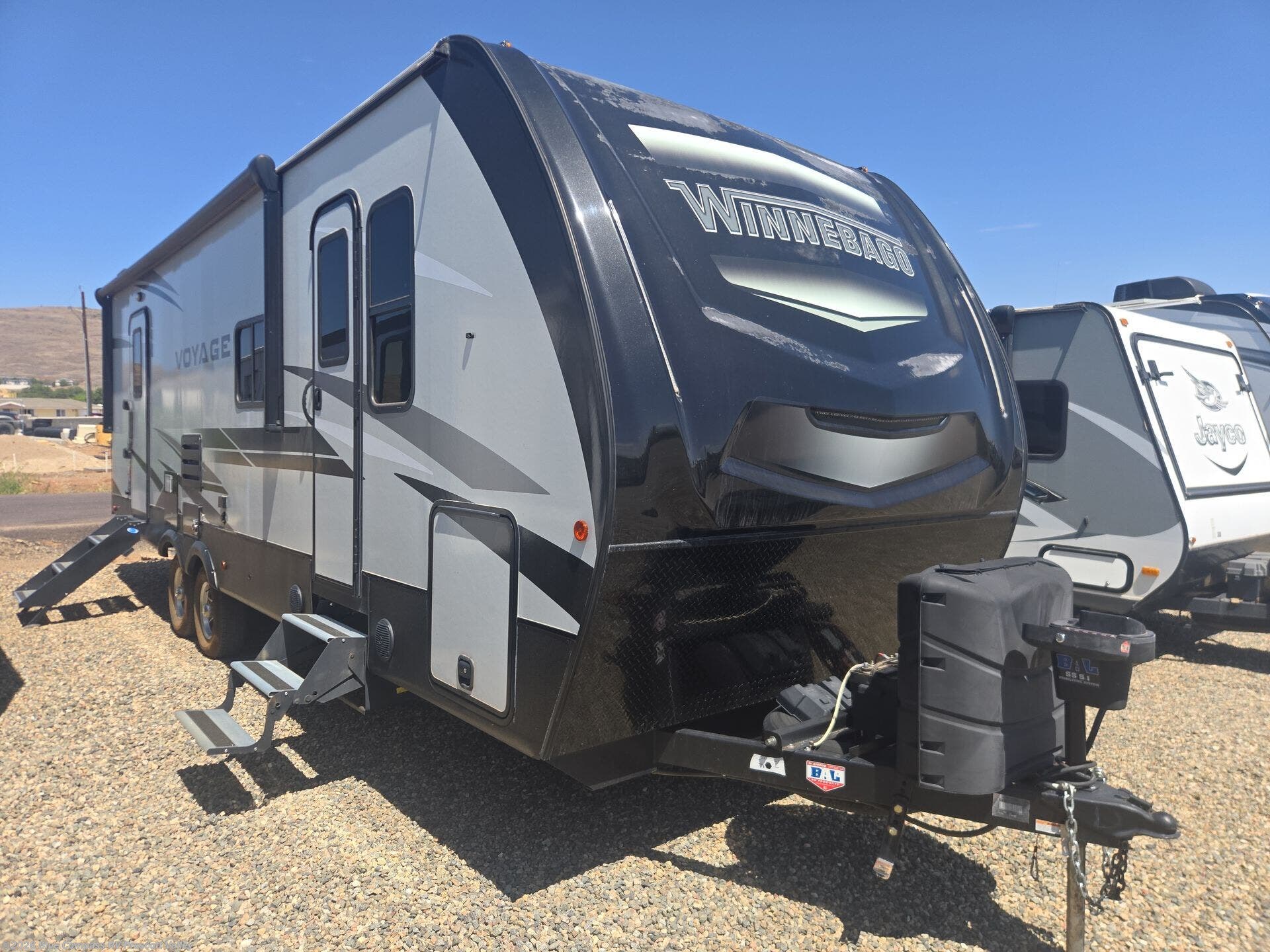 2021 Winnebago Voyage 2831RB - Used Travel Trailer For Sale by Blue Compass RV Prescott Valley in Prescott Valley, Arizona features Slideout