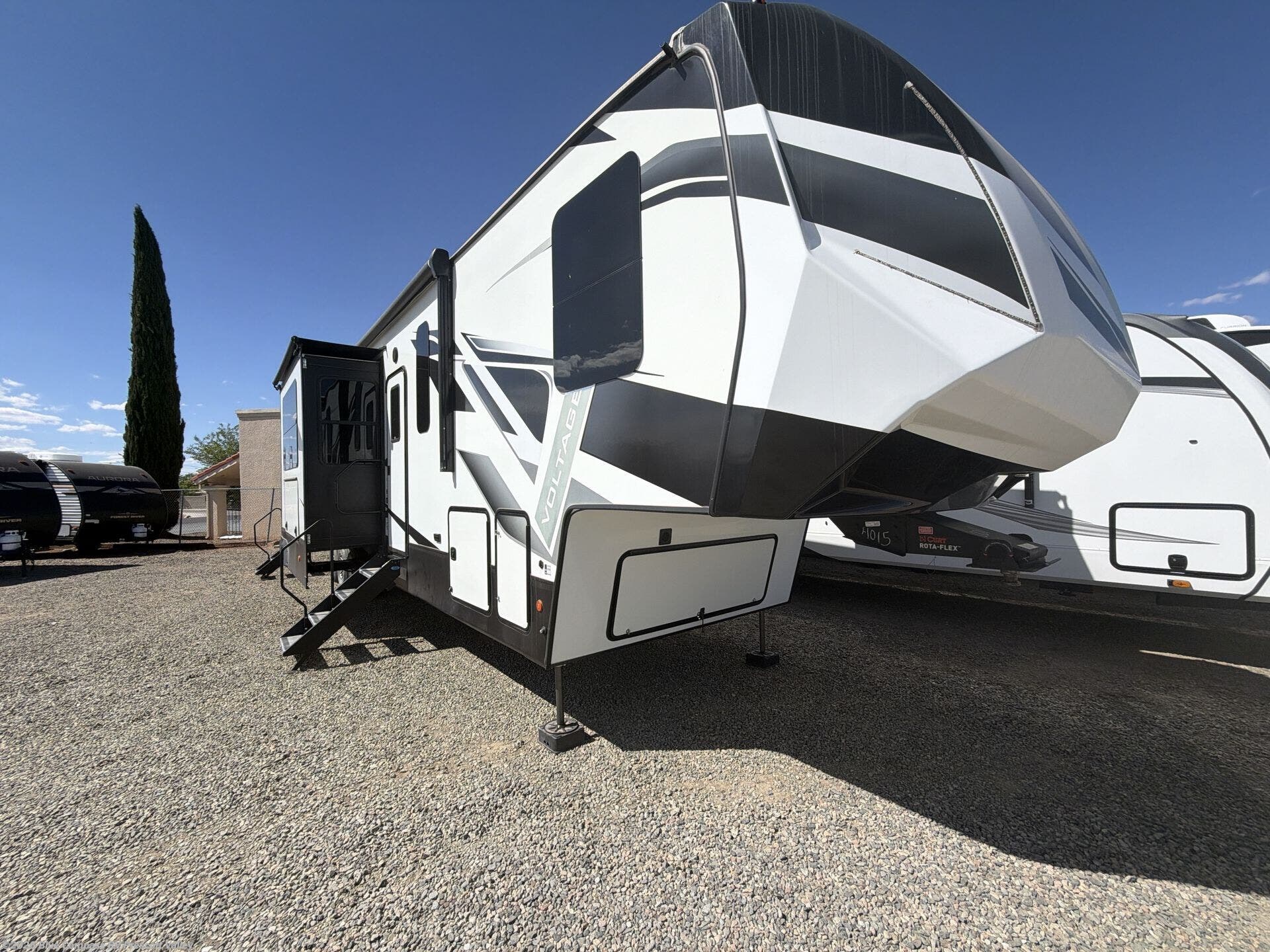 Used 2023 Dutchmen Voltage M-4015 available in Prescott Valley, Arizona