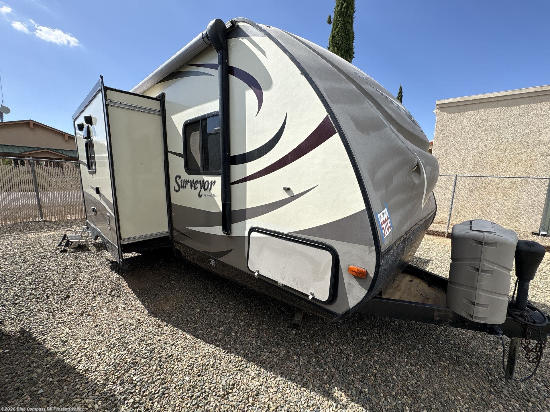 2016 Forest River Surveyor 226RBDS - Used Travel Trailer For Sale by Blue Compass RV Prescott Valley in Prescott Valley, Arizona