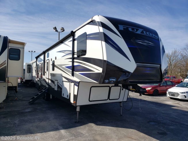 2018 Keystone Fuzion FW 369 RV for Sale in Springfield, MO 65802 ...