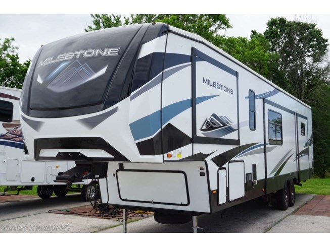2022 Milestone FW 386BH by Heartland from Reliable RV in Springfield, Missouri
