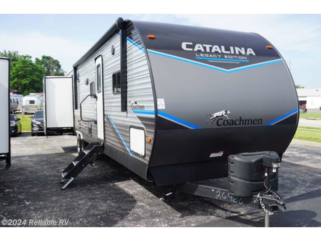 New 2022 Coachmen Catalina TT Legacy 323QBTSCK available in Springfield, Missouri