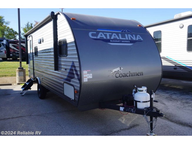 New 2023 Coachmen Catalina TT Summit Series 7 184FQS available in Springfield, Missouri