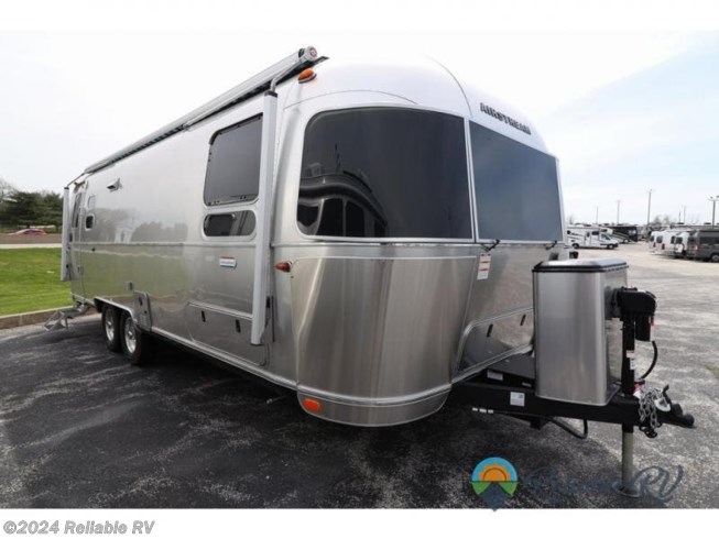 New 2024 Airstream International 27FB Twin available in Springfield, Missouri