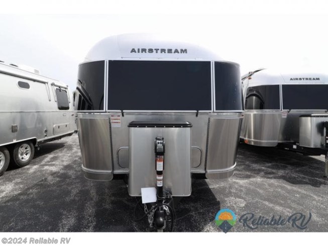 2024 Globetrotter 27FB Twin by Airstream from Reliable RV in Springfield, Missouri