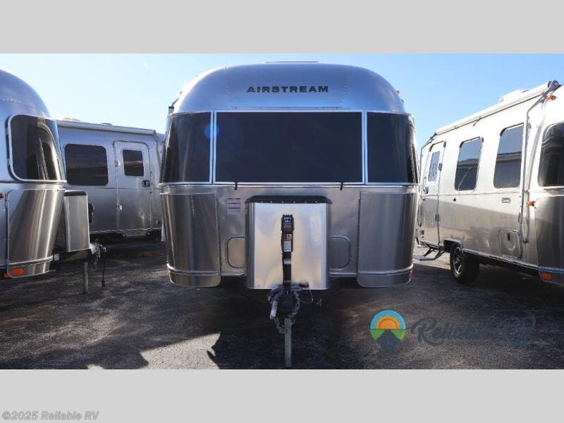2026 Globetrotter 27FB by Airstream from Reliable RV in Springfield, Missouri