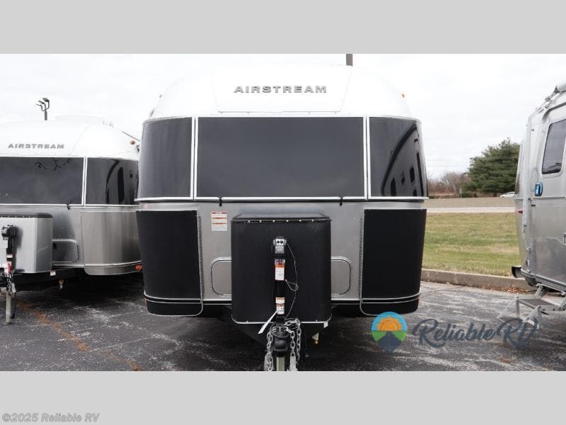 2026 Flying Cloud 25FB Twin by Airstream from Reliable RV in Springfield, Missouri