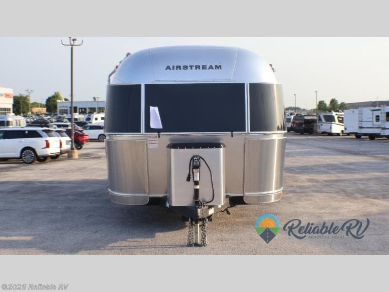 2026 Flying Cloud 28RB Twin by Airstream from Reliable RV in Springfield, Missouri