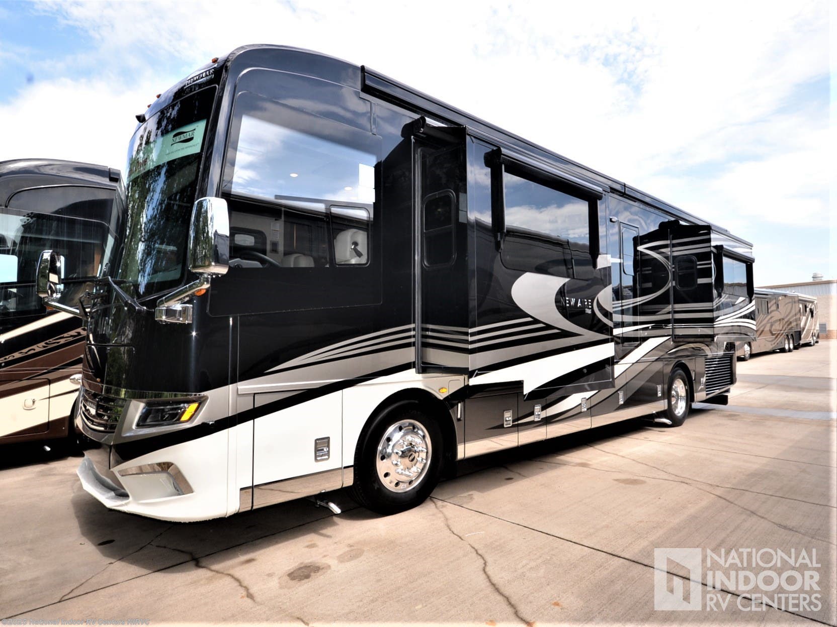 2020 Newmar New Aire 3545 RV for Sale in Lewisville, TX 75057 5054