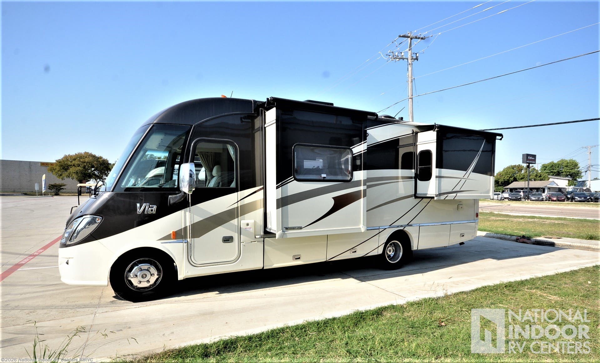 2016 Winnebago Via 25Q RV for Sale in Lewisville, TX 75057 5228A