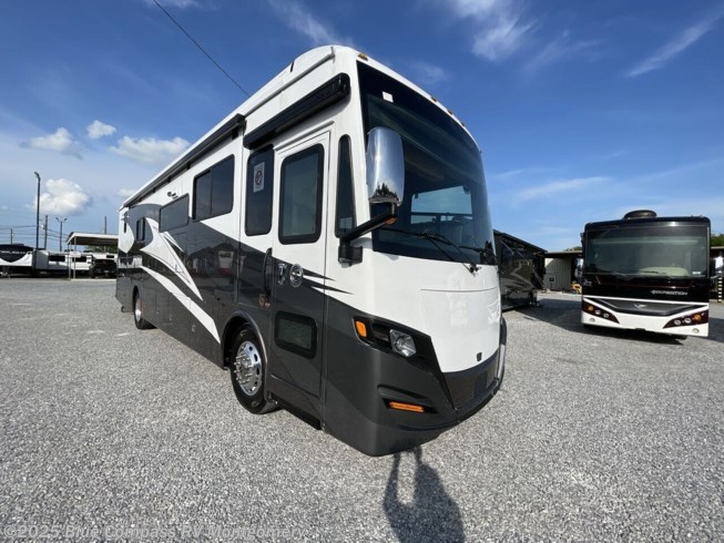 2022 Tiffin Red 360 37BA - New Class A For Sale by Marlin Ingram RV Center in Montgomery, Alabama