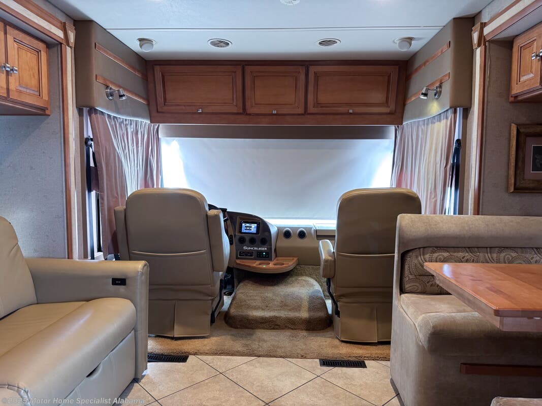 2014 Suncruiser 35P by Itasca from Motor Home Specialist Alabama in Montgomery, Alabama