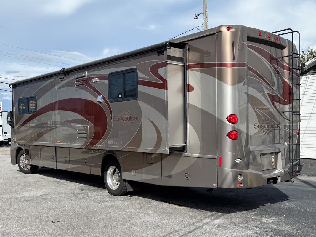 Used 2014 Itasca Suncruiser 35P available in Montgomery, Alabama