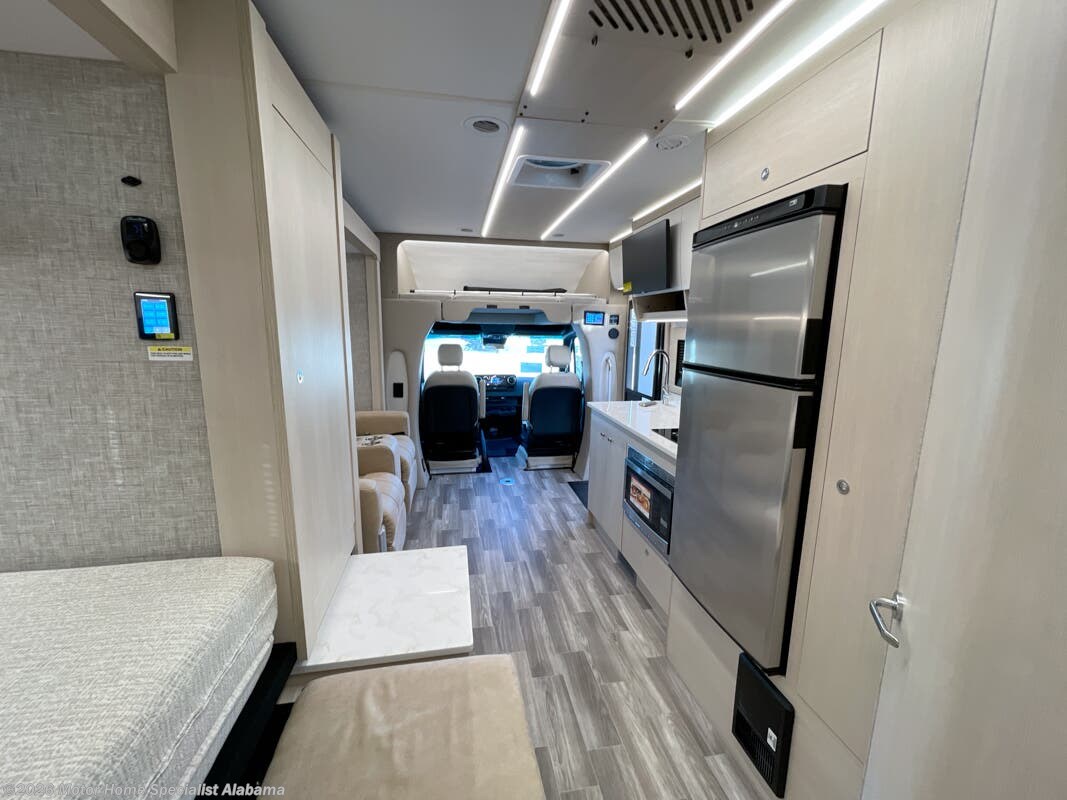 2026 Tiffin Wayfarer 25 XPW - New Class C For Sale by Motor Home Specialist Alabama in Montgomery, Alabama features Theater Seating, Slideout