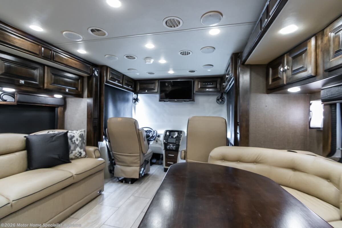 Used 2017 Tiffin Allegro Breeze 32BR available in Montgomery, Alabama