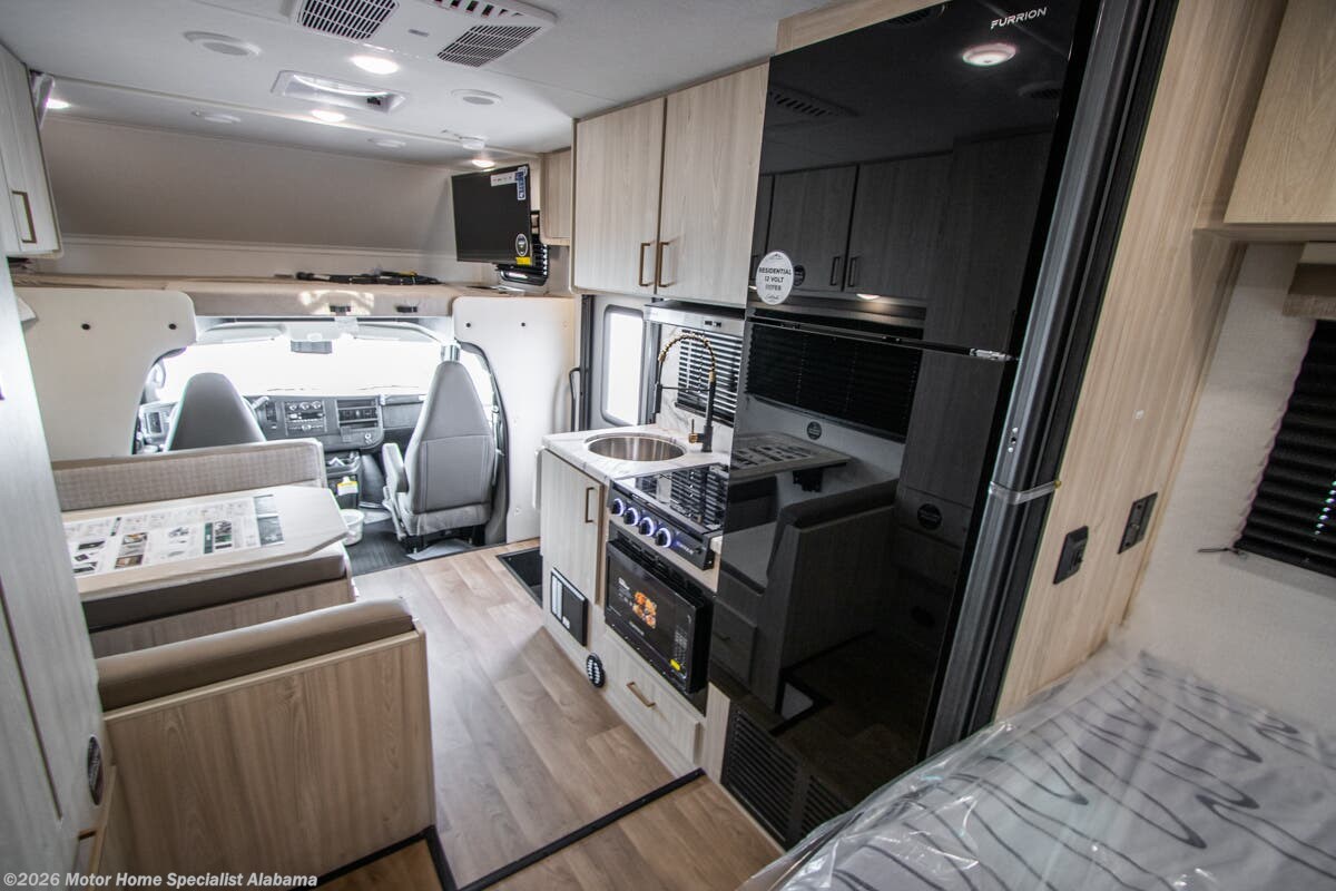 2026 East to West Entrada 210NS - New Class C For Sale by Motor Home Specialist Alabama in Montgomery, Alabama