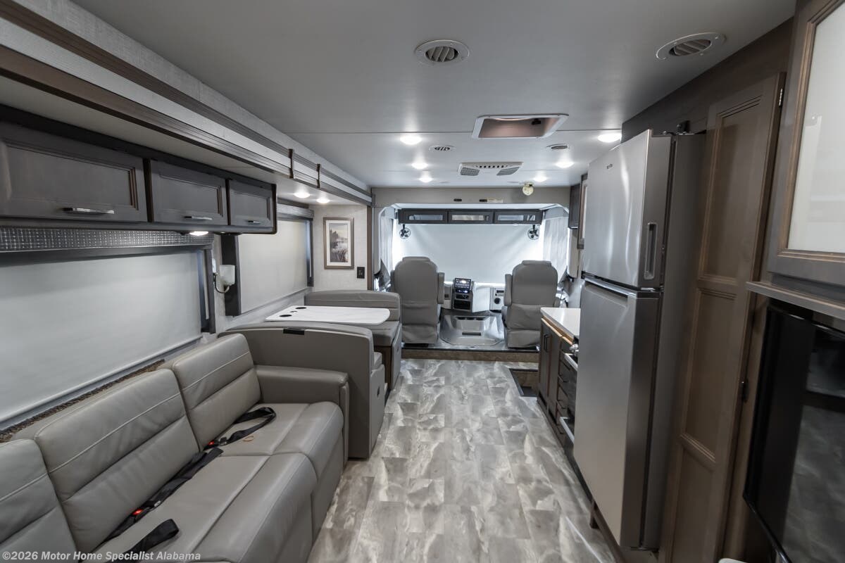 2023 Thor Motor Coach Windsport 35M - Used Class A For Sale by Motor Home Specialist Alabama in Montgomery, Alabama features Bath & 1/2