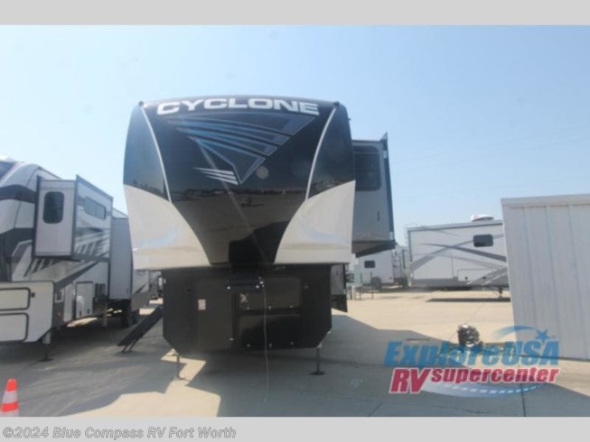 New 2021 Heartland Cyclone 3413 available in Ft. Worth, Texas