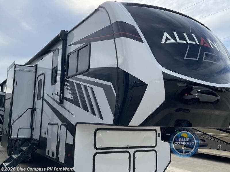 2022 Alliance RV Valor 40V13 RV for Sale in Ft. Worth, TX 76140