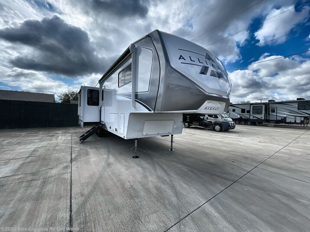 2026 Avenue 32RLS by Alliance RV from Blue Compass RV Fort Worth in Fort Worth, Texas