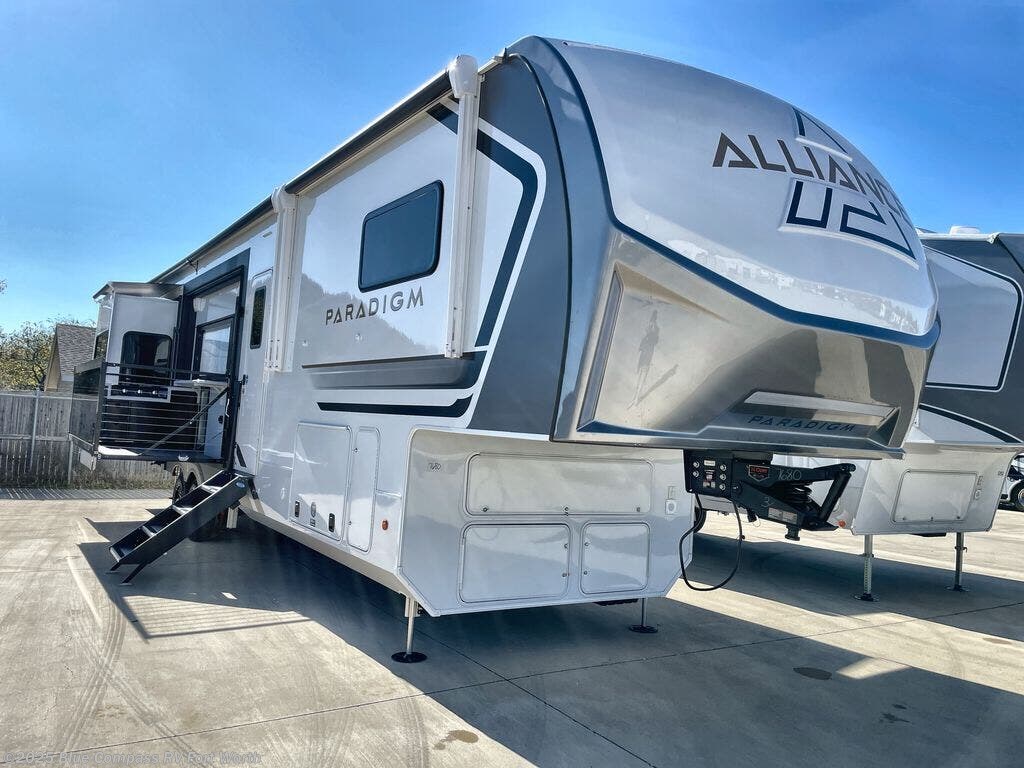 2026 Paradigm 388SP by Alliance RV from Blue Compass RV Fort Worth in Fort Worth, Texas