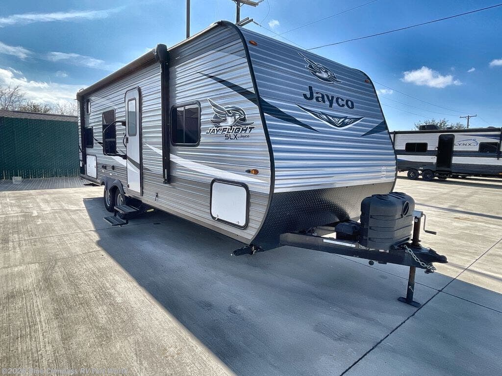 2020 Jayco Jay Flight 264BH - Used Travel Trailer For Sale by Blue Compass RV Fort Worth in Fort Worth, Texas
