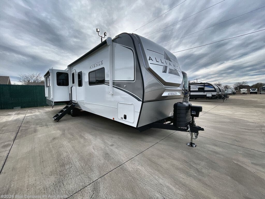 2026 Alliance RV Avenue 332RL - New Travel Trailer For Sale by Blue Compass RV Fort Worth in Fort Worth, Texas