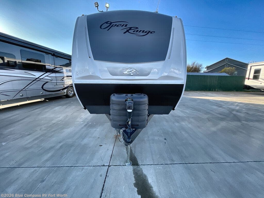 2025 Light 321BHS by Highland Ridge from Blue Compass RV Fort Worth in Fort Worth, Texas