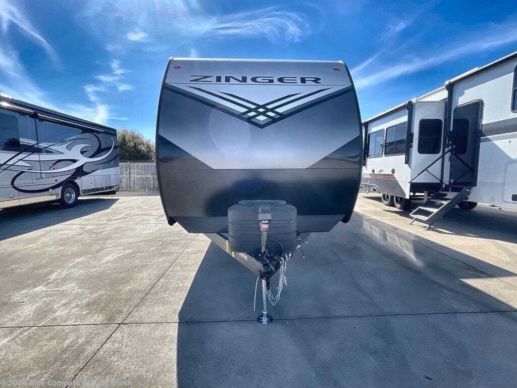 New 2026 CrossRoads Zinger 331BH available in Fort Worth, Texas